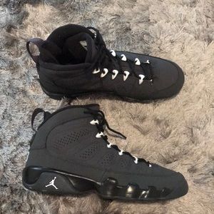Air Jordan 9 Retro BG